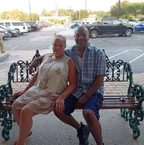 Meet your Posher, Marion